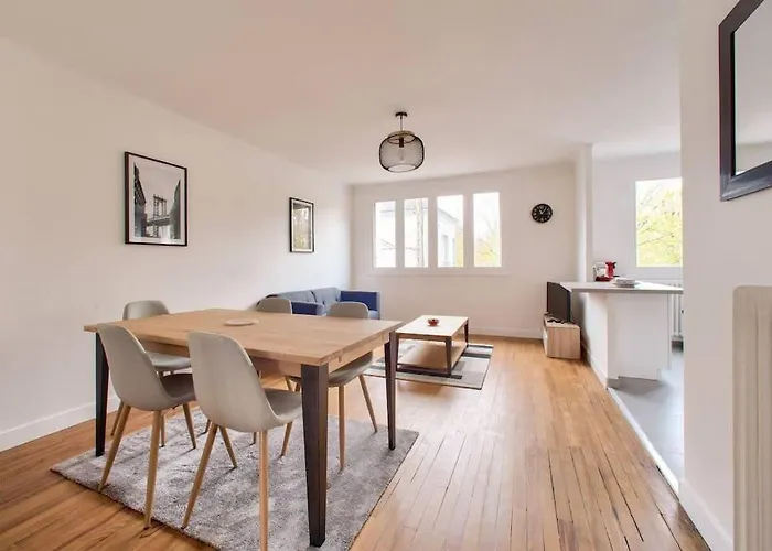 Merville, Charmant Appartement Proche Centre-Ville